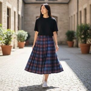 Vintage Helen Macdonald Scotland Wool Plaid Midi Skirt Small